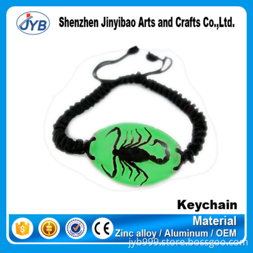 fashion cool amber ornament keyring custom green insect keychain